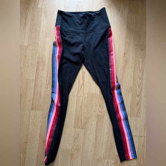 PINK Victoria’s Secret Yoga Leggings Black High Waist Rainbow Stripe Side Panel - Picture 2 of 4